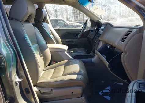 2008 Honda Pilot Ex-L z USA, uszkodzony, nr VIN 5FNYF185X8B029882